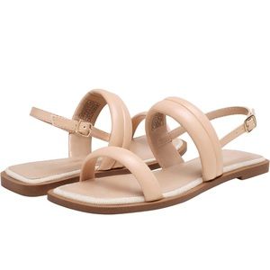 🦋2/$22 NWOB Nude square-toe strappy sandals